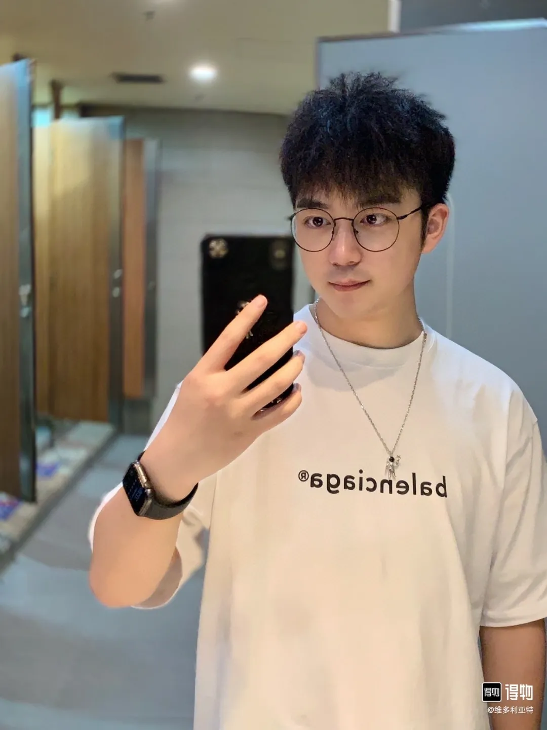 P80✨🔥 BALENCIAGA Paris mailbox letter printed short-sleeved T-shirt. Custom-woven and dyed 280g combed cotton heavyweight fabric. Zero color difference in threads. Perfect details. Different from the current currency version. Welcome to compare. Same Style for men and women. Must-sell in the picture above. Color: White Black Size: 1 2 3 4